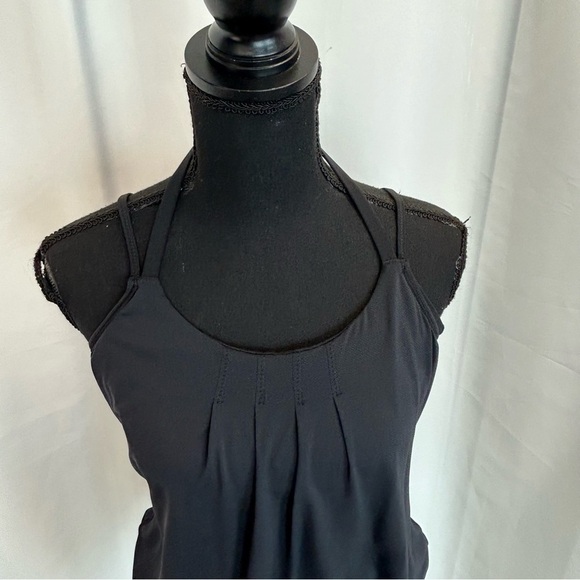 LULULEMON black Flow & Go Tank Strappy Sz 6 - Picture 4 of 11